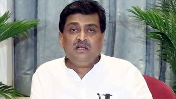 हल्ली राजकीय टक्कर होत आहे, गावागावात टक्कर होणारचं; अशोक चव्हाण असं का म्हणालेत?