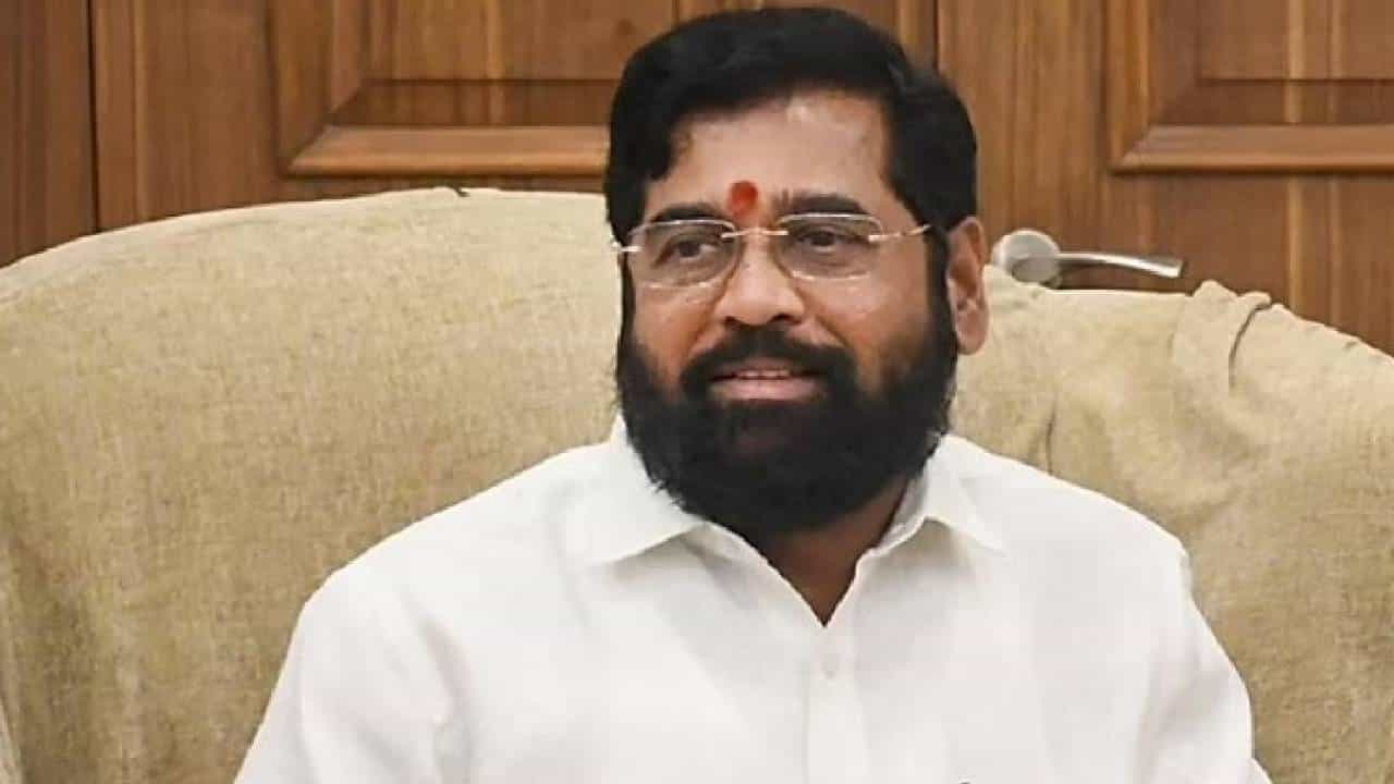 मुख्यमंत्री दावोस दौऱ्यासाठी रवाना; 20 उद्योगांसमवेत होणार चर्चा...