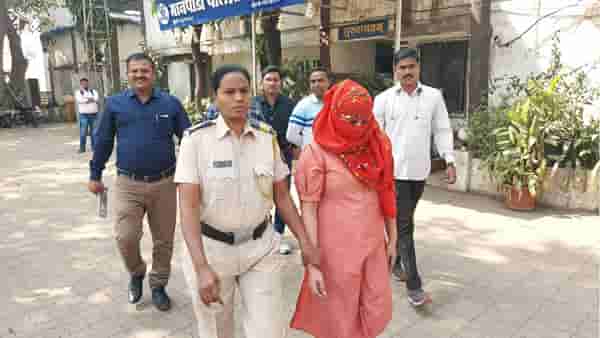 Dombivali Crime | मावस बहिणीकडेच केली चोरी, चेहरा झाकला, टॉप बदलला, पण एका गोष्टीमुळे तिची चोरी पकडली गेली