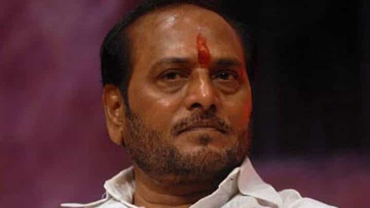 'रामदास कदम यांनी उद्धव ठाकरे यांची उंच झाडावर बसून पहावी', ठाकरे गटाच्या नेत्याची खोचक टीका 'रामदास कदम यांनी उद्धव ठाकरे यांची उंच झाडावर बसून पहावी', ठाकरे गटाच्या नेत्याची खोचक टीका