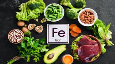 जीभेचा रंग बदलणे, वारंवार तोंड येणे, लोहाच्या कमतरतेमुळे उद्भवू शकतात या समस्या