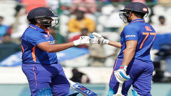 INDvsNZ : विराट कोहली याच्यानंतर आणखी एका फलंदाजाचं सलग दुसरं शतक