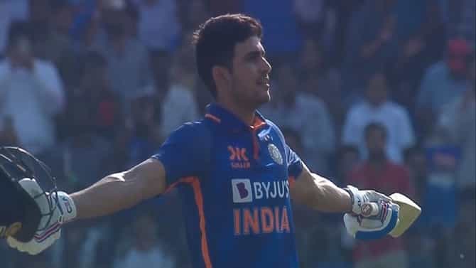 Shubman Gill : शुबमन गिल याचा डबल धमाका, ठोकलं वनडेत द्विशतक