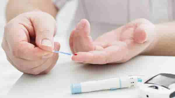 Diabetes: ही लक्षणे जाणवत असतील तर तुमचा मधुमेह आहे धोकादायक पातळीवर, अनेक जण करतात दुर्लक्ष