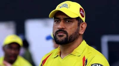 IPL 2023 : चेन्नईला मोठा झटका, कॅप्टन कूल खेळणार नाही, कारण काय?