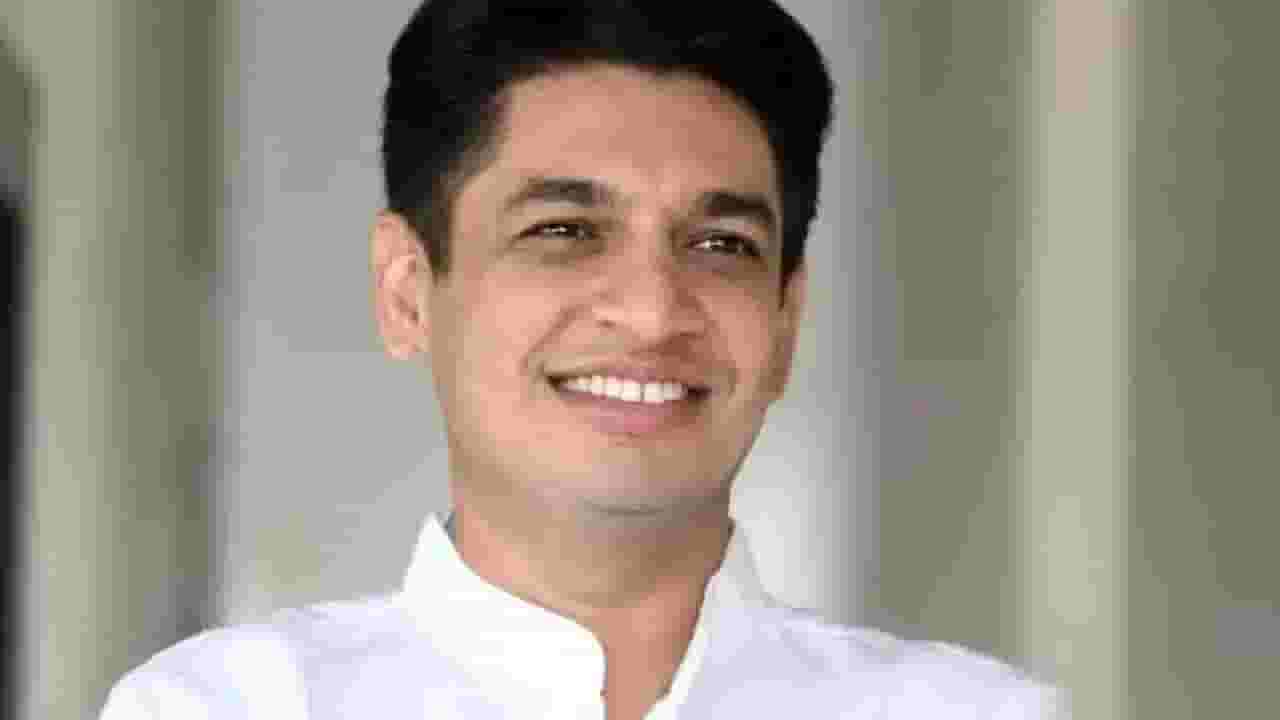 वेळ आल्यावर उत्तर देणार, निलंबित होताच सत्यजित तांबे यांचा सूचक इशारा