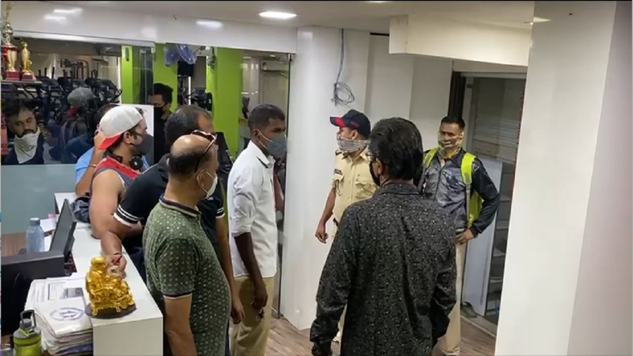 Vasai : वसईत जिम करताना आली चक्कर, वाटेतचं सोडला जीव, डॉक्टर म्हणाले... Vasai : वसईत जिम करताना आली चक्कर, वाटेतचं सोडला जीव, डॉक्टर म्हणाले...