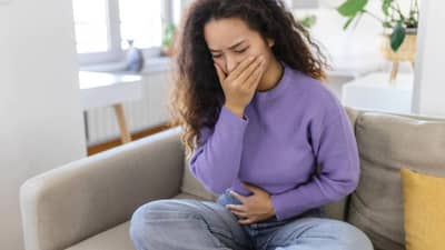 तेलकट पदार्थ खूप खाल्लेत ? करा केवळ हे उपाय, अपचन, गॅसेसचा होणार नाही त्रास