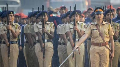 ज्या मुलीचा पोलीस 4 वर्ष शोध घेत होते, ती निघाली दिल्ली पोलीस कॉन्स्टेबल