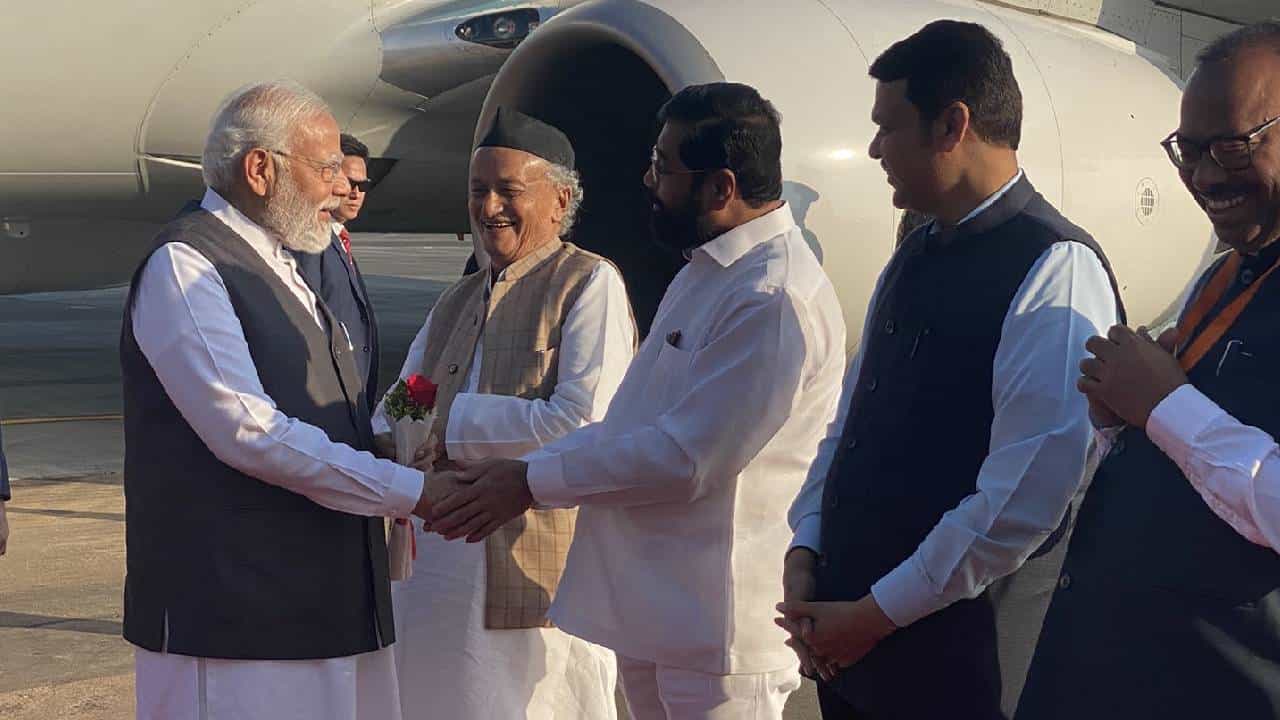 नरेंद्र मोदी यांची देशातून हवा संपत चालली; मुंबई दौऱ्यावरून ठाकरे गटाच्या नेत्याने भाजपले छेडले
