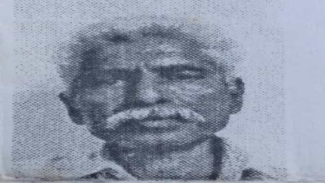 Jalgaon Man Death : थंडीपासून बचाव करण्यासाठी शेकोटी पेटवली होती, शेक घेताना तोल गेला अन्...