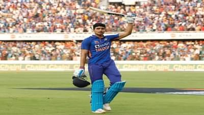 शुबमन गिल याच्यानंतर टीम इंडियाच्या आणखी एका खेळाडूचं धमाकेदार द्विशतक