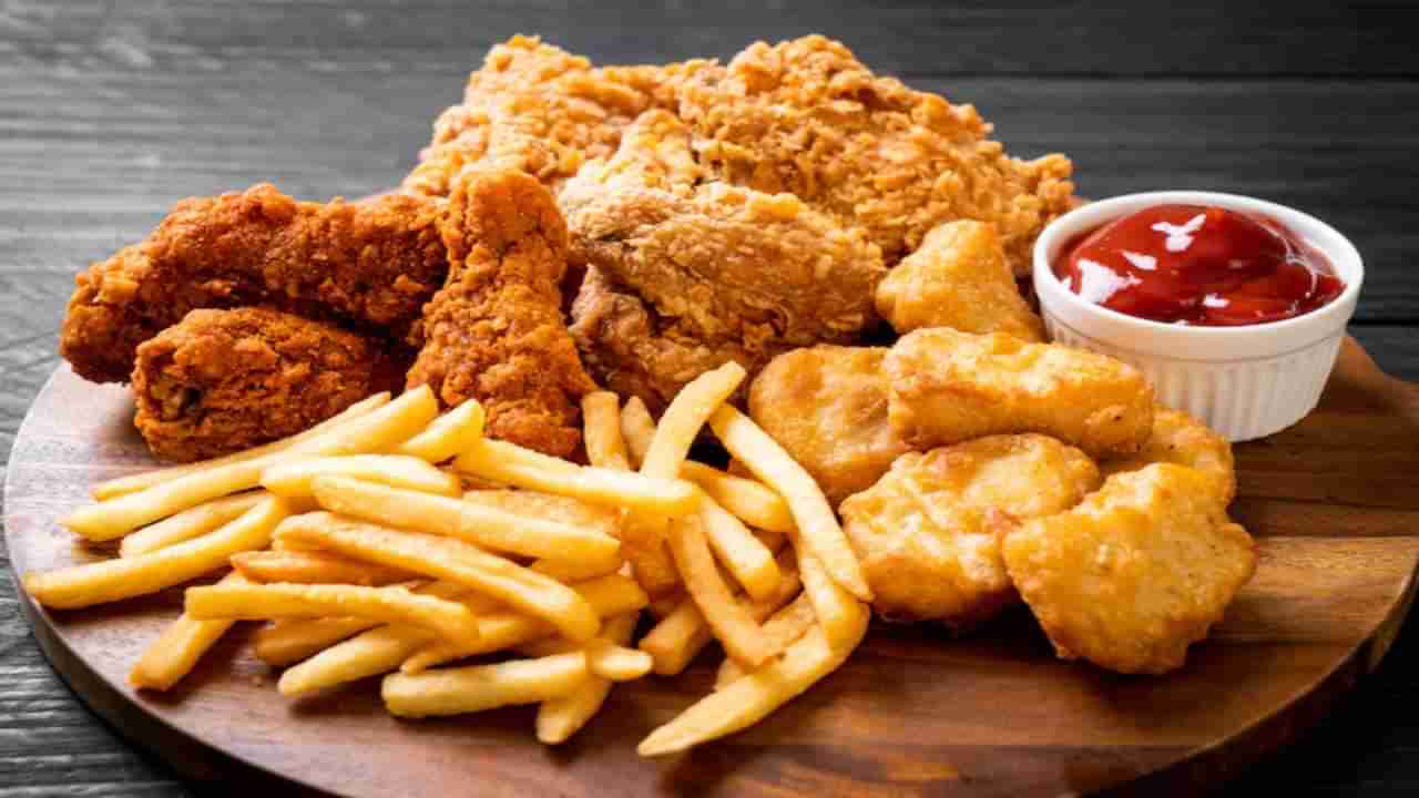 Fried food Disadvantages: लठ्ठपणा तर वाढतोच पण या आजारांसाठीही कारणीभूत ठरतात तळलेले पदार्थ
