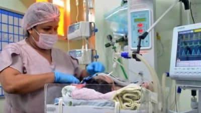 महिलेने दिला इतक्या किलोच्या बाळाला जन्म; वजन पाहून डॉक्टर झाले अचंबित