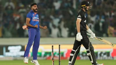 IND vs NZ ODI Series- टीम इंडियाने एका विजयात न्यूझीलंडला दिले 3 धक्के, किवींनी मानाच स्थान गमावलं