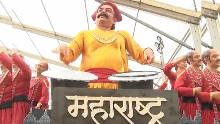 प्रजासत्ताक दिनासाठीच्या यंदाच्या चित्ररथाची खासियत काय? पाहा... प्रजासत्ताक दिनासाठीच्या यंदाच्या चित्ररथाची खासियत काय? पाहा...