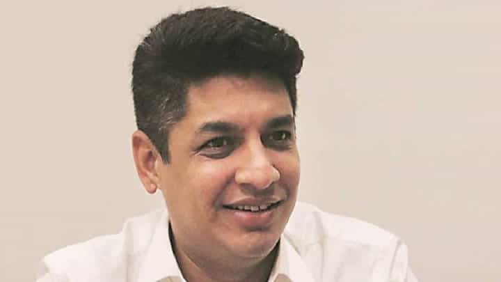 पदवीधर मतदारसंघाच्या निवडणुकीसाठी आज मतदान, सत्यजित तांबे यांना जिंकण्याचा विश्वास, म्हणाले... पदवीधर मतदारसंघाच्या निवडणुकीसाठी आज मतदान, सत्यजित तांबे यांना जिंकण्याचा विश्वास, म्हणाले...
