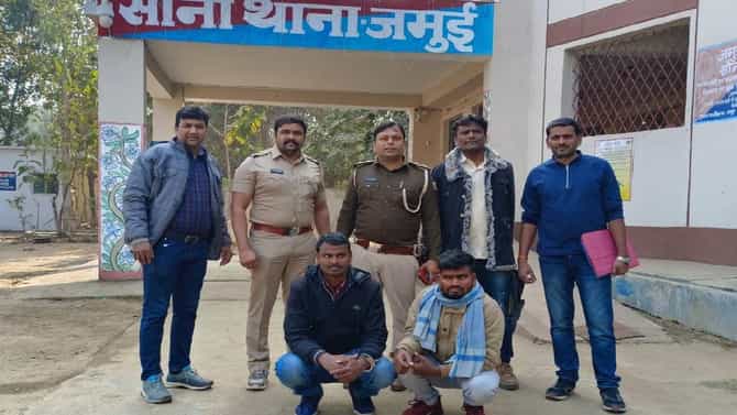 परदेशातून आणलेलं 60 तोळे सोनं घेऊन विमानतळावरुन निसटला, मात्र वाटेत रिक्षावाल्याने लुटला !