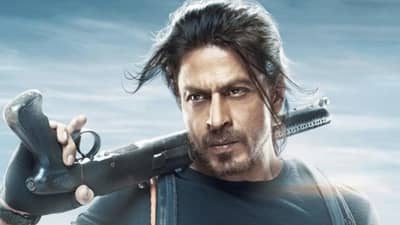 ॲसिड हल्ल्याने पीडित महिलांसाठी शाहरुख खान याच्या चाहत्याचा मोठा निर्णय