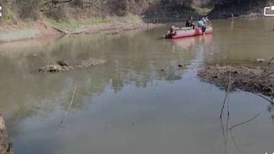 तिरंग्याची सलामी अखेरची ठरली, तलावाजवळ कपडे, चपला.. ते तिघं जिवलग मित्र...  काळीज हेलावून टाकणारी घटना