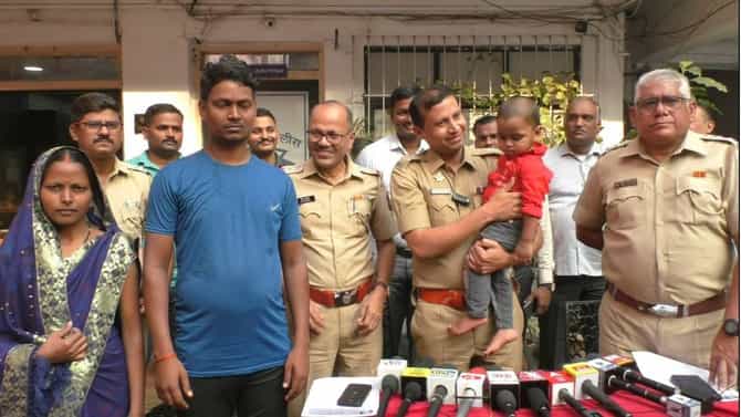 घराबाहेर खेळता खेळता अचानक गायब झाला चिमुकला, तब्बल एक महिन्यानंतर अपहृत मुलाची सुखरुप सुटका