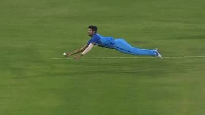 IND vs NZ 1st T20 : एकदम सॉलिड, Washington Sundar ची कॅच बघून तुम्ही थक्क व्हाल VIDEO