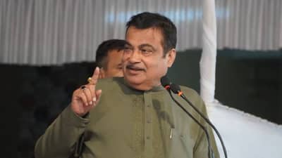 नितीन गडकरी यांची धमकी, गडबड कराल तर बुलडोझर खाली… 