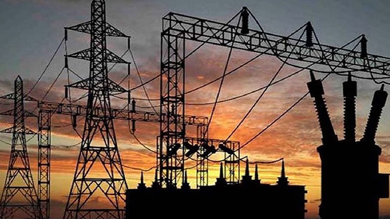 state electricity : राज्याला वीज दरवाढीचा झटका? महावितरणची काय मागणी?