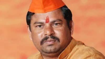 टी राजा म्हणजे, भाजपनं सोडलेलं एक पिल्लू; राष्ट्रवादीच्या नेत्याची टी राजासह भाजपवर सडकून टीका