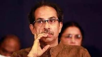 उद्धव ठाकरे तुमचे पक्षासाठी योगदान काय?; शिंदे गटाच्या नेत्यानं उद्धव ठाकरे यांना असक्षम ठरवले...