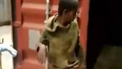 HIDE AND SEEK : मुलगा खेळत होता लपाछपी, सहा दिवसांनी वेगळ्याच देशात सापडला, काय झाले नेमके पाहा