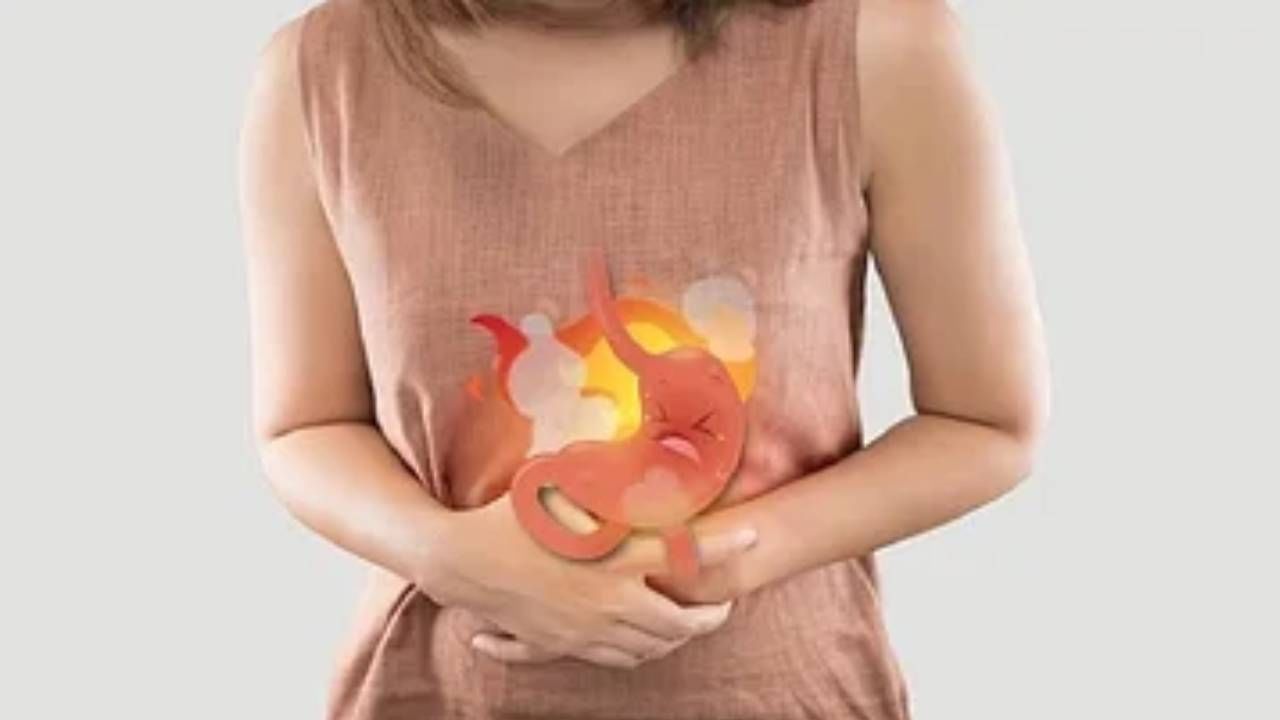 Acidity Problems : ॲसिडिटीमुळे का सुरू होते डोकेदुखी ? जाणून घ्या कारण Acidity Problems : ॲसिडिटीमुळे का सुरू होते डोकेदुखी ? जाणून घ्या कारण