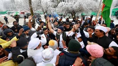 जम्मू काश्मीरमध्ये मला हे साध्य करायचंय; कोसळत्या बर्फात राहुल गांधी यांचं भाषण