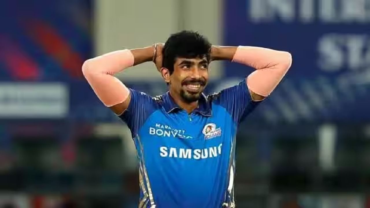 Jasprit Bumrah | जसप्रीत बुमराह IPL 2023 मधून 'आऊट', पलटणला मोठा झटका ...