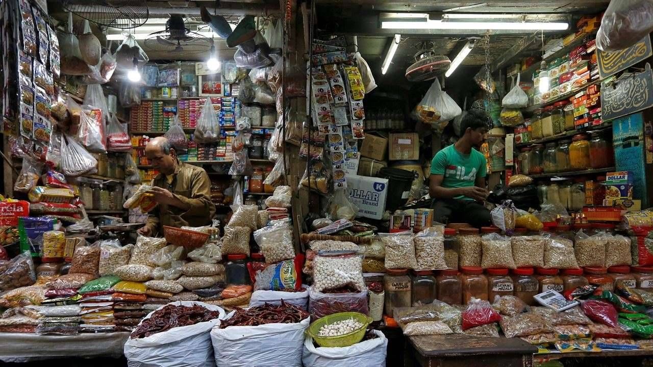 Inflation : महागाईचा तोर उतरवा! खाद्यतेल, पीठाबाबतच दिलासा, इतर वस्तूंच्या किंमतींचे काय?