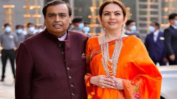 मुकेश अंबानी कुटुंबाला देशासह परदेशात Z+ सुरक्षा, सुप्रीम कोर्टानं काय दिला मोठा निर्णय? मुकेश अंबानी कुटुंबाला देशासह परदेशात Z+ सुरक्षा, सुप्रीम कोर्टानं काय दिला मोठा निर्णय?