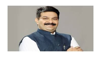 Budget 2023 : अर्थसंकल्पावर प्रसाद लाड म्हणाले, पुढच्या 5 वर्षात जगात बलवनान अर्थव्यवस्था असणार