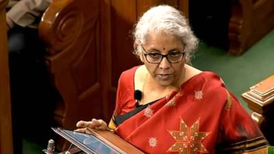 कर चोरीवर चाप बसवण्यासाठी सरकारनं विम्यावर टॅक्स लावला