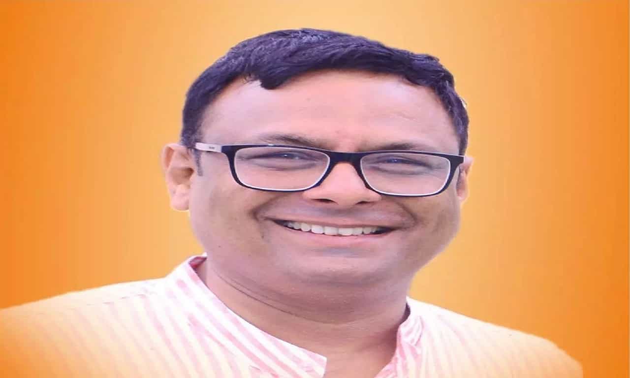 अखेर ३० तासांच्या मतमोजणीनंतर अमरावतीत मविआचे धीरज लिंगाडे विजयी; भाजपला मोठा धक्का