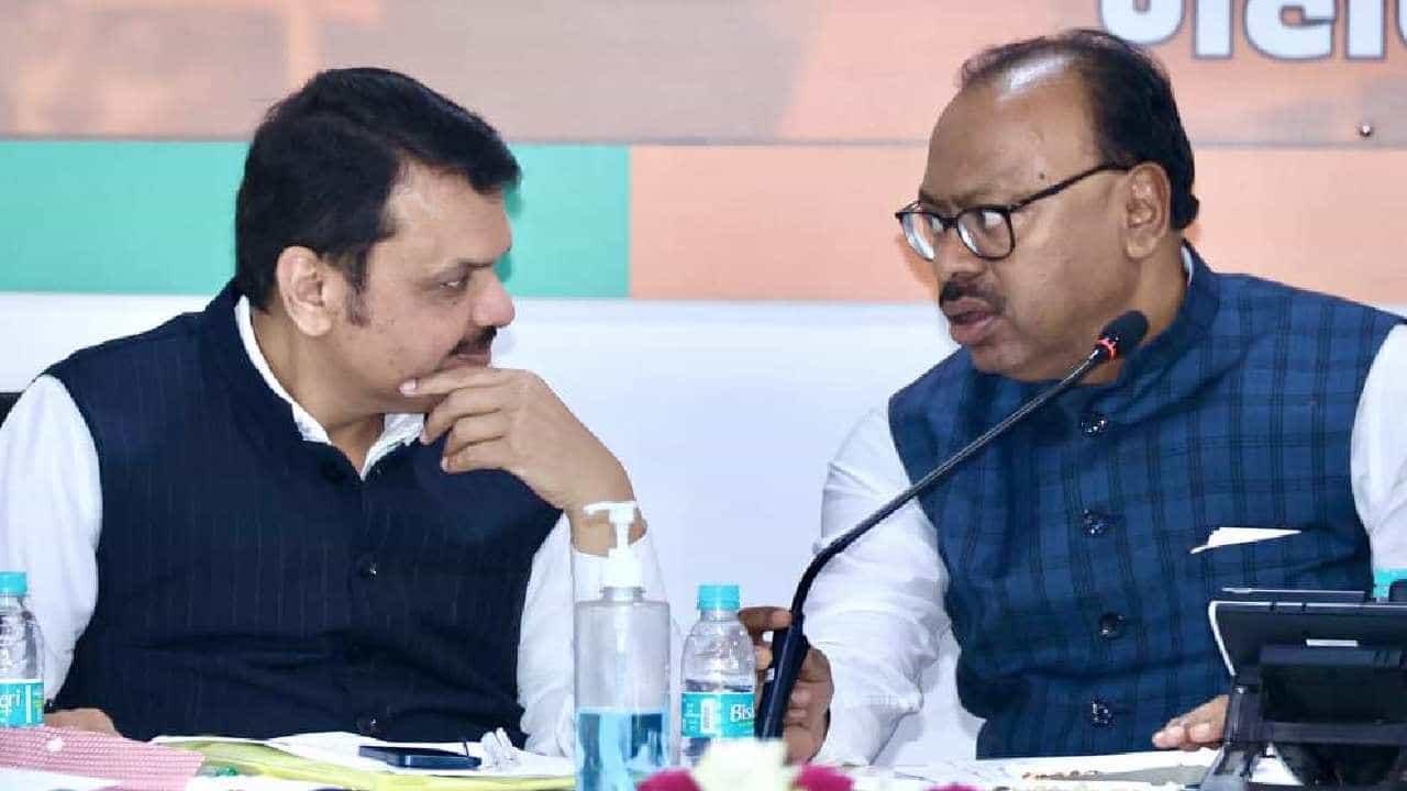 टिळक कुटुंबिय नव्हे तर भाजपचा 'हा' नेता निवडणुकीच्या मैदानात; तर पिंपरीत 'या' महिला नेत्याला उमेदवारी