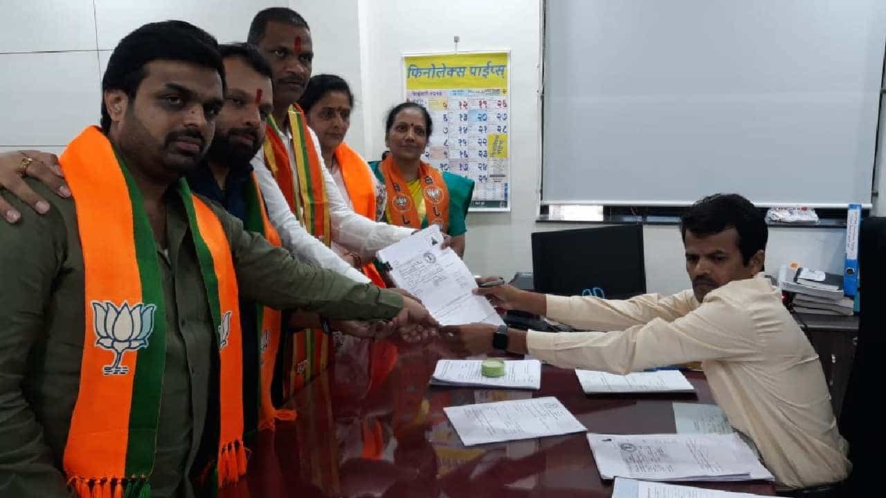 अश्विनी यांना उमेदवारी असताना लक्ष्मण जगताप यांचे बंधू शंकर जगतापांनी अर्ज का दाखल केला? पाहा...