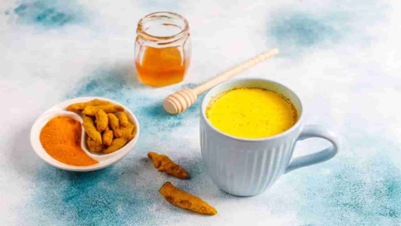 Turmeric Milk Side Effect : गुणकारी हळद-दुधाचे दुष्परिणामही होतात? तुम्हाला माहीत आहेत का ?