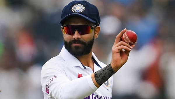 INDvsAUS : ऑलराउंडर रवींद्र जाडेजा ऑस्ट्रेलिया विरुद्धच्या पहिल्या कसोटीतून आऊट?