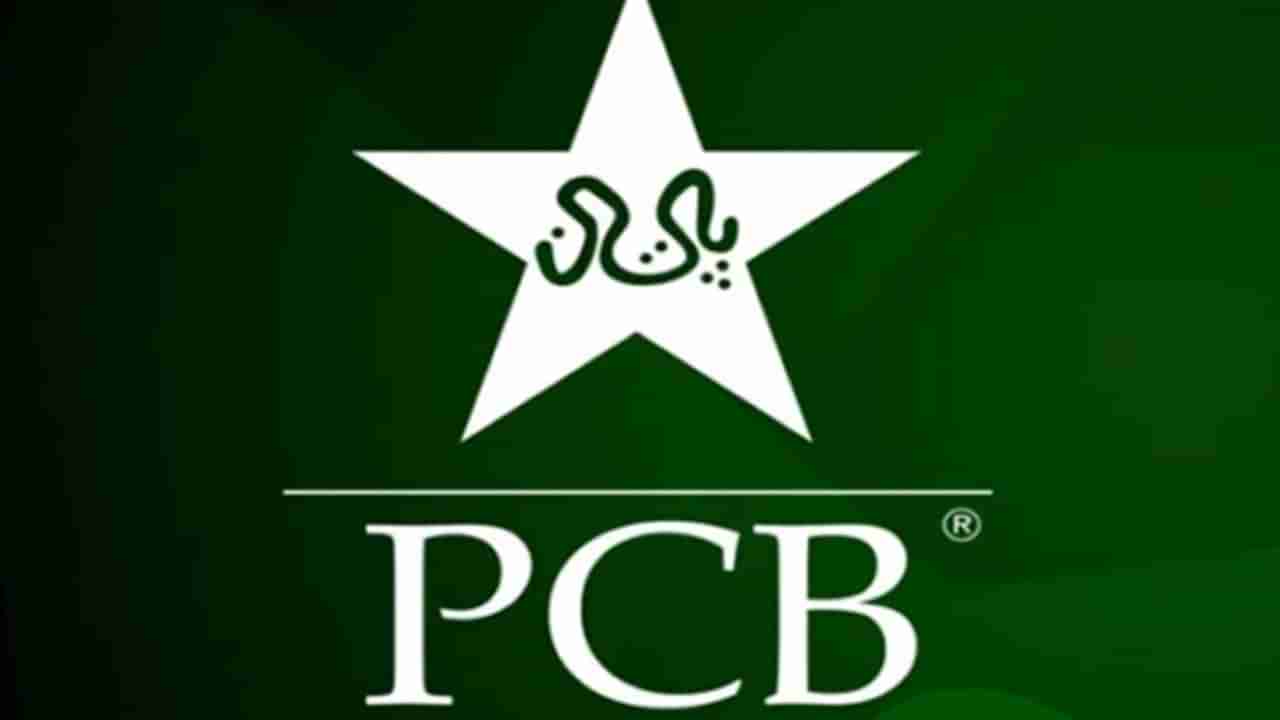 आफ्रिदीवर दोन वर्षांची बंदी, पाकिस्तान क्रिकेट बोर्डाचा मोठा निर्णय!