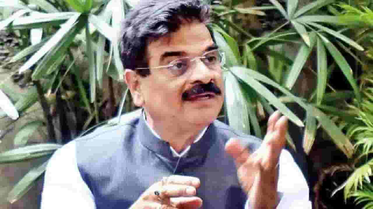 बारामती लोकसभा मतदारसंघाचं नाव बदला अन् 'हे' ठेवा; विजय शिवतारे यांची मागणी बारामती लोकसभा मतदारसंघाचं नाव बदला अन् 'हे' ठेवा; विजय शिवतारे यांची मागणी