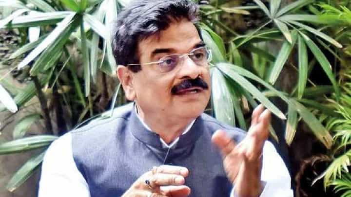 बारामती लोकसभा मतदारसंघाचं नाव बदला अन् 'हे' ठेवा; विजय शिवतारे यांची मागणी बारामती लोकसभा मतदारसंघाचं नाव बदला अन् 'हे' ठेवा; विजय शिवतारे यांची मागणी