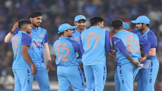 IndvsAus : सूर्यकुमार यादवला पाहावी लागणार आणखी वाट? रोहितकडून ‘या’ खेळाडूचं नाव पुढे