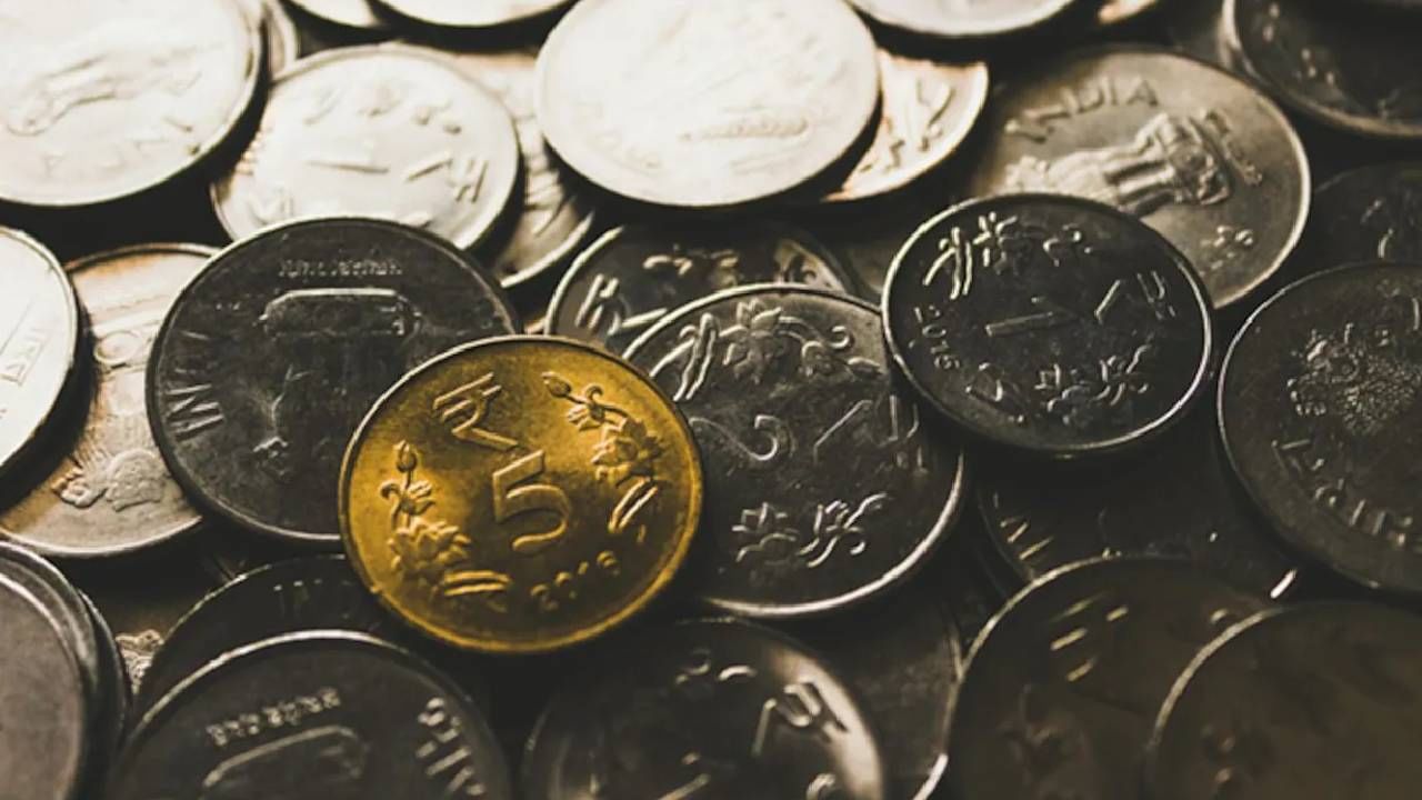 ATM Coin : चलनी नोटाच नाही तर चिल्लरही येणार! देशातील इतक्या शहरांमध्ये लवकरच सेवा ATM Coin : चलनी नोटाच नाही तर चिल्लरही येणार! देशातील इतक्या शहरांमध्ये लवकरच सेवा