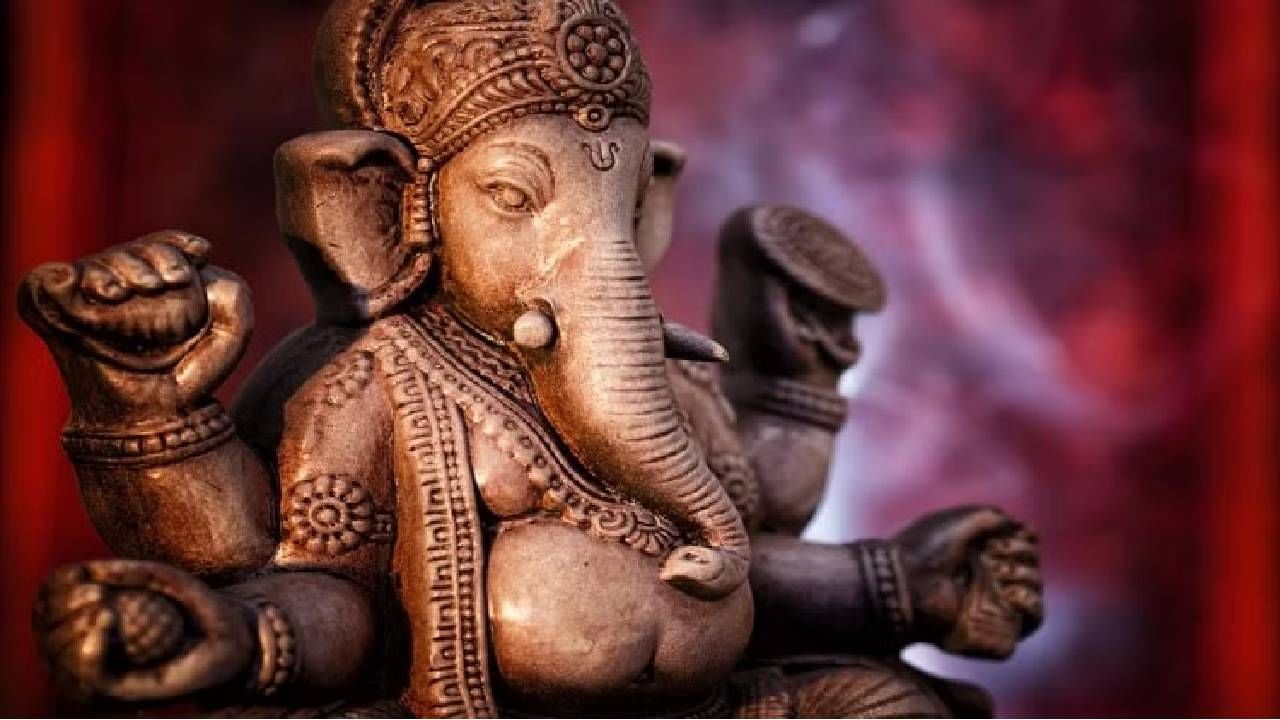 Vinayak Chaturthi : कधी आहे विनायक चतुर्थी? या चार शुभ योगात होणार बाप्पाची पुजा