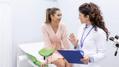 Health Tips : महिलांनो, गायनॅकॉलॉजिस्टकडे जाण्यापूर्वी समजून घ्या या गोष्टी, नाहीतर होऊ शकतो प्रॉब्लेम